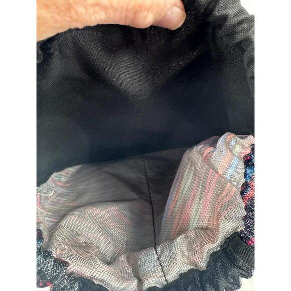 Adidas Black With Pink Accents Drawstring Bag With Mesh Panel - Picture 5 of 5